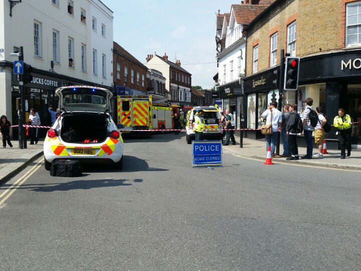 More pictures of the #Henley gas/chemical leak.