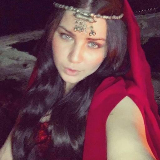 بالـ #فيديو #حنان_الخضر في أول ظهور لها في #سمرقند
sayidaty.net/node/441241
<a href="/HananeElKhader/">hanane elkhader</a>