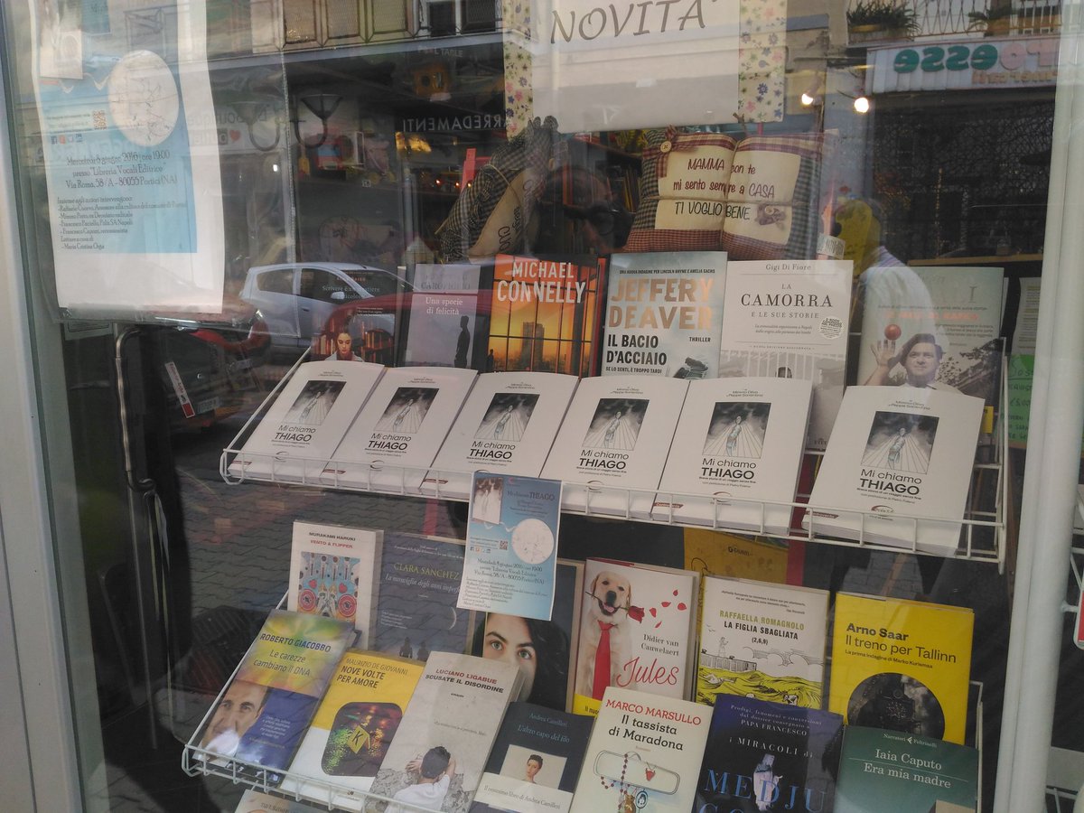PolisSAEdizioni's tweet photo. Decima tappa del #ViaggiodiThiago. Ore 19 #Thiago presso la #LibreriaVocaliEditrice di Portici. https://t.co/hpuvphctmb