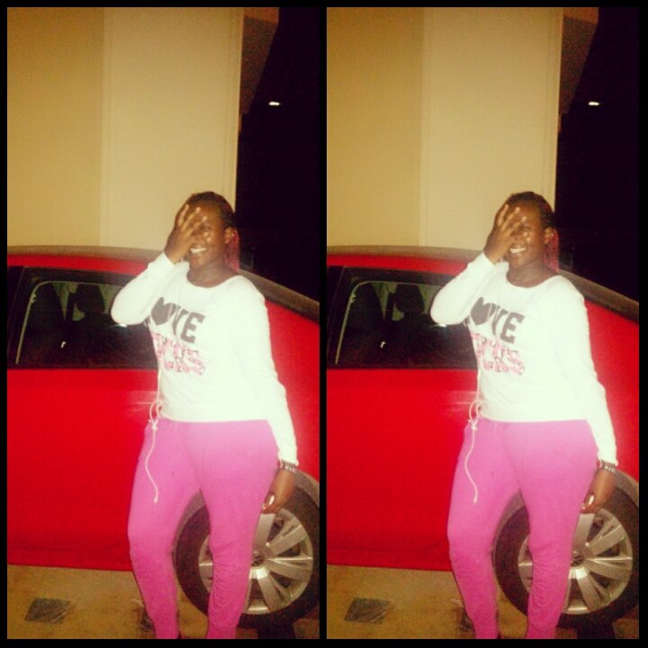 morbecky's tweet photo. I love when am happy and a smile means alot in my life,,, cheer up guys https://t.co/7BINFDrLOD