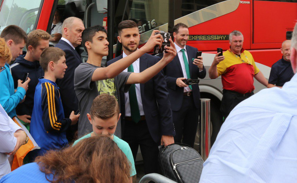 Buseireann's tweet photo. As the official carriers of the Irish #EURO2016 team, we're excited to send them on to victory! #COYBIG https://t.co/kKdOoohJuD