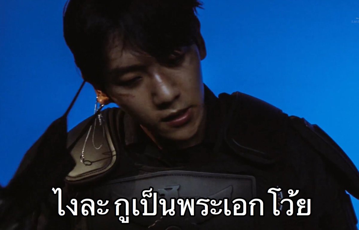 beurrexx's tweet photo. ทีเซอร์ vs เอ็มวี
ห้ามไปลบหลู่พี่เค้าอีกนะคะ /พนมมือ #Monster https://t.co/11j3CoWmsU