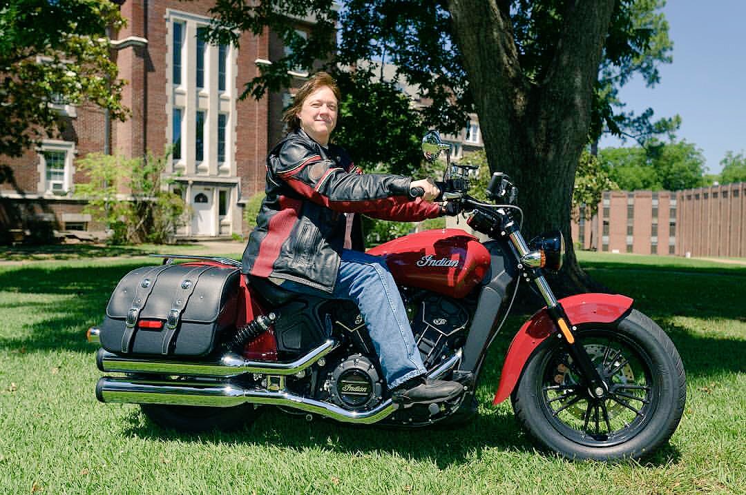 The 100 year recreation of a 1916 #ironbutt #indian #motorcycle #ride called #findlaysroad is underway!🎉📷:Tim White