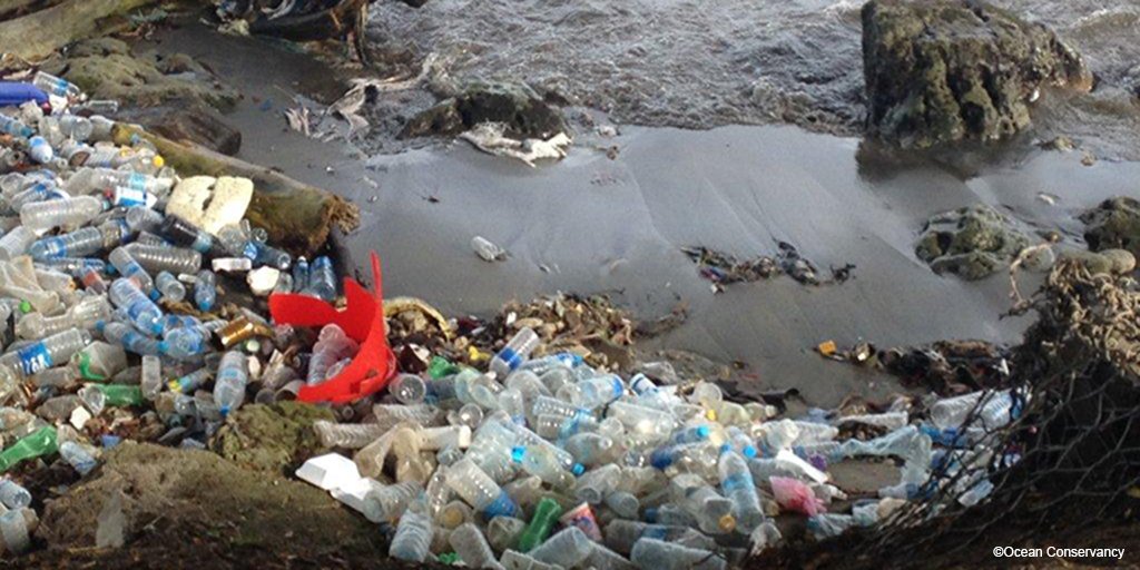 OurOcean's tweet photo. Ocean plastic pollution is a massive problem around the world! #OCchat https://t.co/raUqYe6n7o