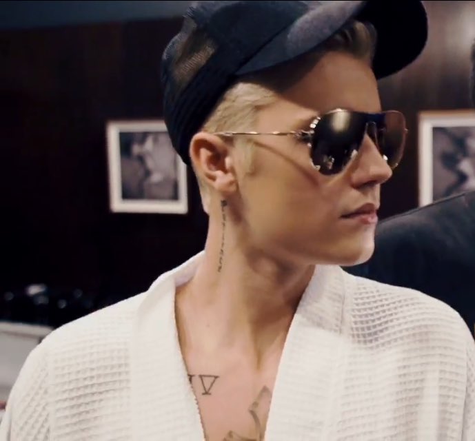 blebersmusic's tweet image. HE'S EVERYTHING