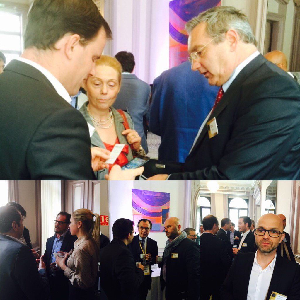 s_jezequel's tweet image. Encore bcq d&apos;échanges! (De cartes 😉) a Lille #IBMBPRoadshow @HugoMadeux @christophevuil7 @chbonnafont @chris_lalevee