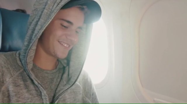 imbieberful's tweet image. CUTEST AND MOST PRECIOUS PARTS IN COMPANY MUSIC VIDEO