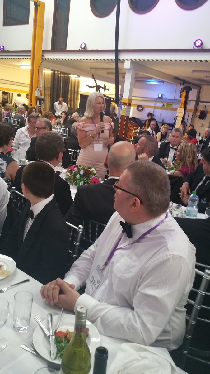 DeafUmbrella's tweet photo. #smartdinner2k16   @bats @SMaRTGarages 
Ashley.. less than 10% with disabilities in work.. https://t.co/X0yyjKn5uo