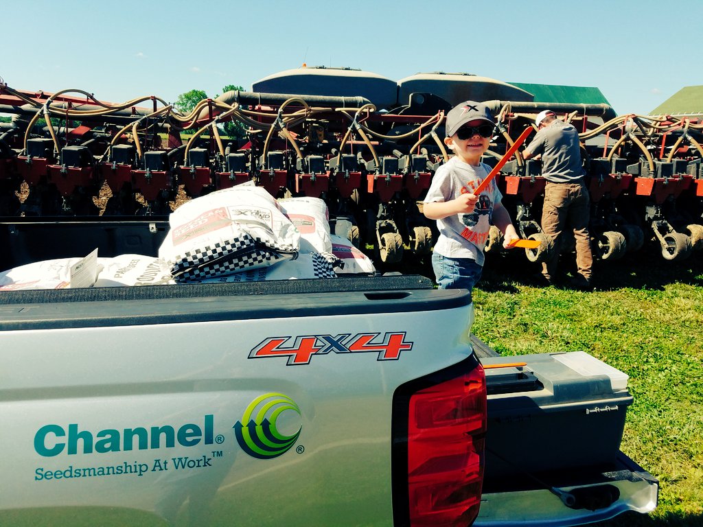 bowers_32's tweet image. #plot16 in the books! Thanks Minor Family Farms for @ChannelSeed Xtend Plot #placedtoperform #localdata @Channel_OH