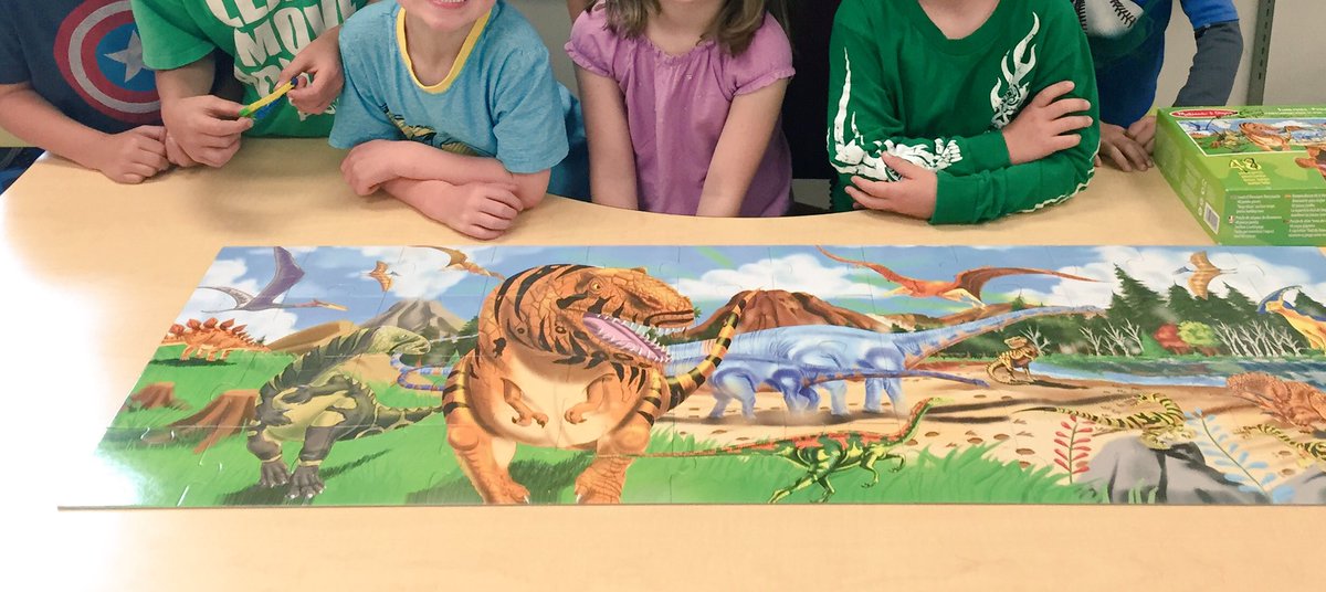 createandwonder's tweet photo. Not pictured here - the 7 beaming grins resulting from finishing a puzzle together in record ⏱! #Teamwork #KeatingEd https://t.co/Ir0LjmR8NV