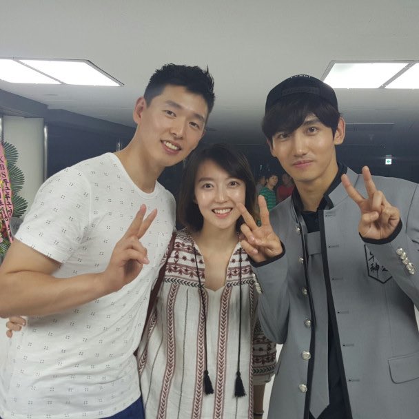 [Instagram] 160604 Corporal Jung Yunho Gets a Kiss from a Little Angel