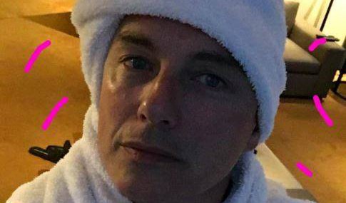 .@Team_Barrowman accidentally posts naked pic of husband AGAIN. We're sensing a pattern here
logo.to/1TZUMD5