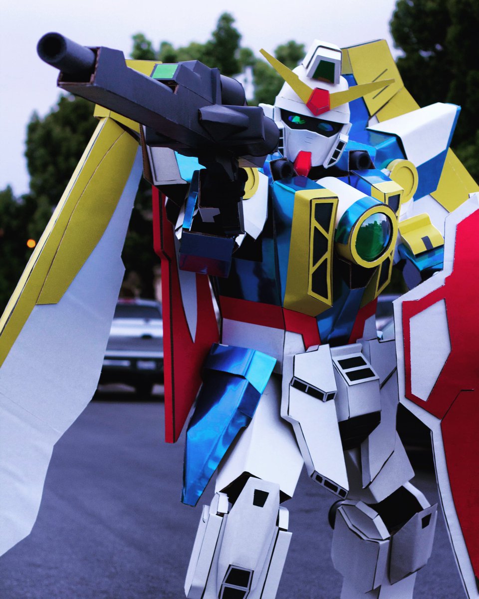 dslimcosplay's tweet image. Op Ready.  Cardboard strong. #returntoaction #cosplay