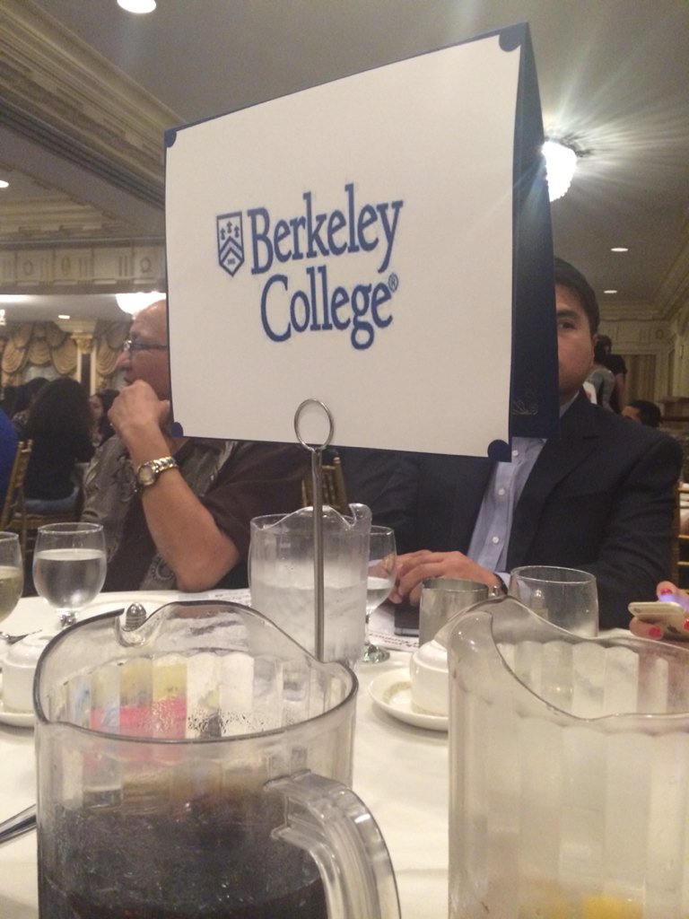 BCOnlineCLS's tweet photo. Patterson Senior' 16 Send-Off! @BerkeleyCollege https://t.co/zaljxhfLGf