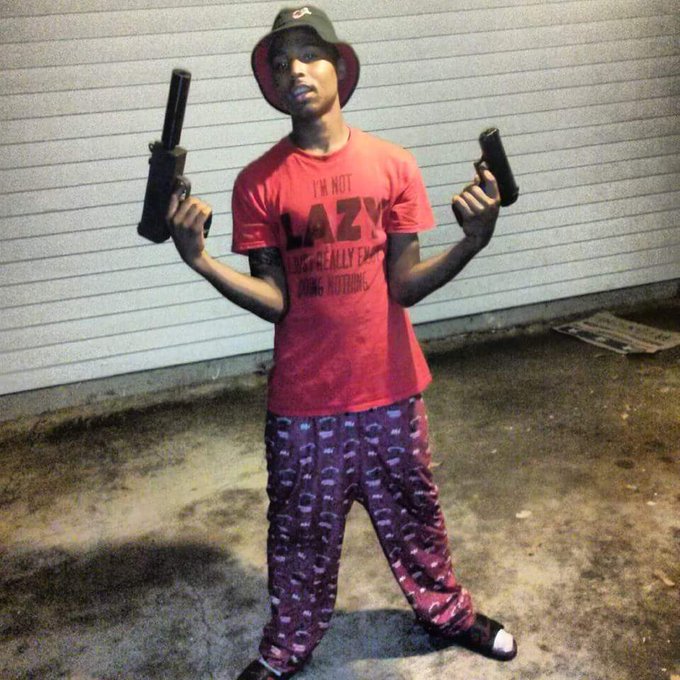 Free My Bro https://t.co/FPMeqZfUr4<a href="/tag/mafia"class="tags"><span>#mafia</span></a>
