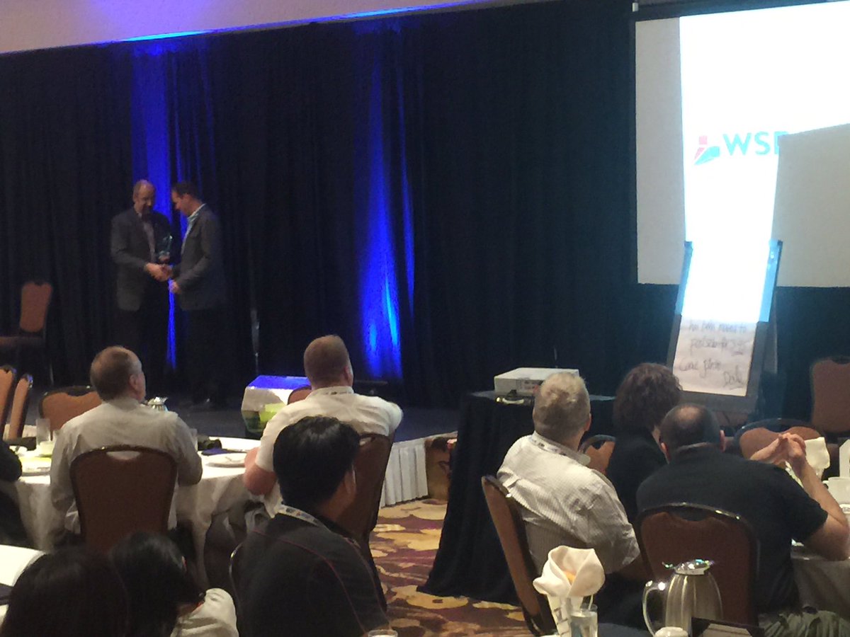 IgglesFan4Life's tweet photo. Congrats to Dale Bracewell for winning the Outstanding Volunteer award at #cite2016 #citekelowna #leadershipite https://t.co/2AtdczLn5Q