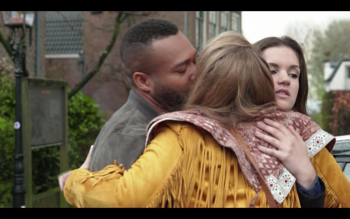 gtststreetteam's tweet photo. Nou, ze zijn weer met z'n vieren aangekomen in Meerdijk #GTST #maandag https://t.co/diEbdFfHB7