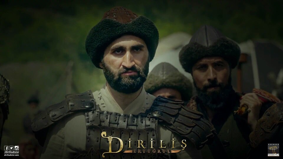 “Beyimize kılıç çekmeyiz. Ya Ertuğrul beyimizin yoluna kurban oluruz yada senin kılıcına.” #DirilişSezonFinali