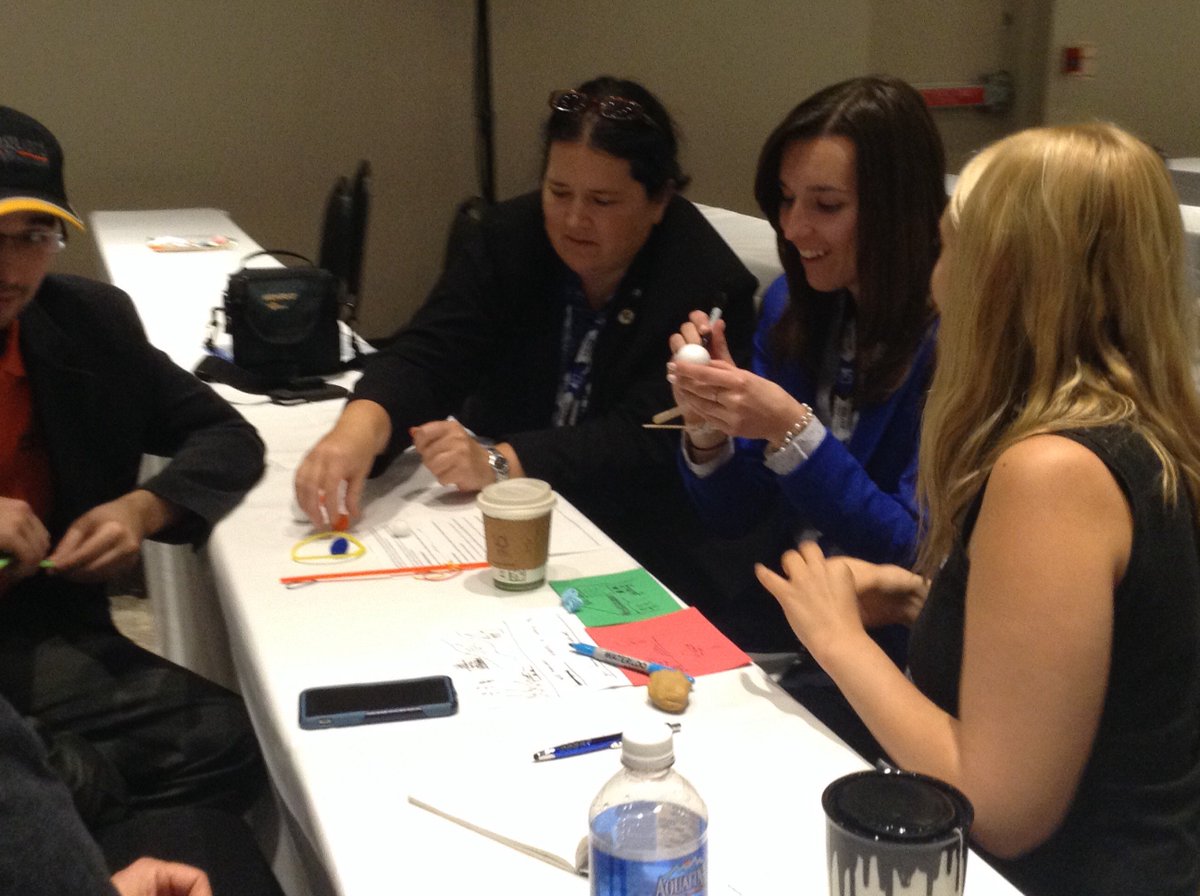 wcdm's tweet photo. Design process step 3 #WCDM2016 closing keynote @FITreadytogo https://t.co/BPTFF64uhz