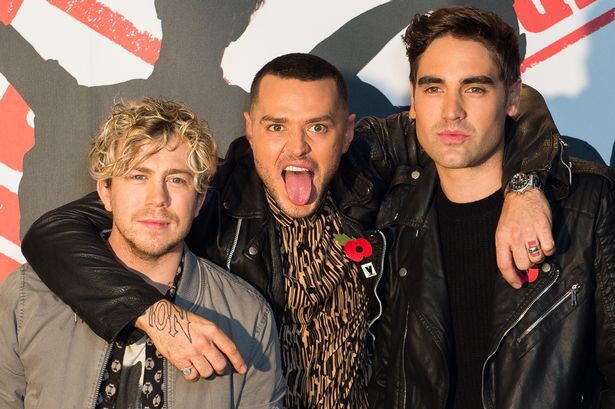 GeorgieCarnell's tweet photo. It's 2016 and @Busted are back π life is definitely a lot better with them around! #WelcomeBackBusted π https://t.co/7NQt5CxCgP