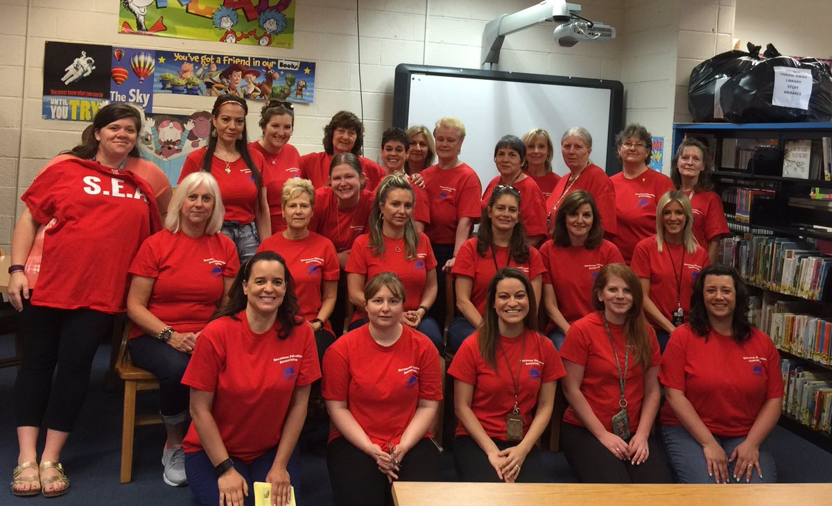SHolstenSBOE's tweet photo. @SecaucusPSD Huber Street School teachers wore their red S.E.A. t-shirts today. "Together we make the difference." https://t.co/mIRc6O6Hbe