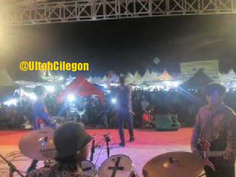 Edie_Bronkz's tweet photo. @AnnivCilegon Cilegon banten ..#Pmldst #PasukanBerbulu #GrungeIndonesia #LetsGrunge #GrungeTerus https://t.co/yzb2dR2wPU