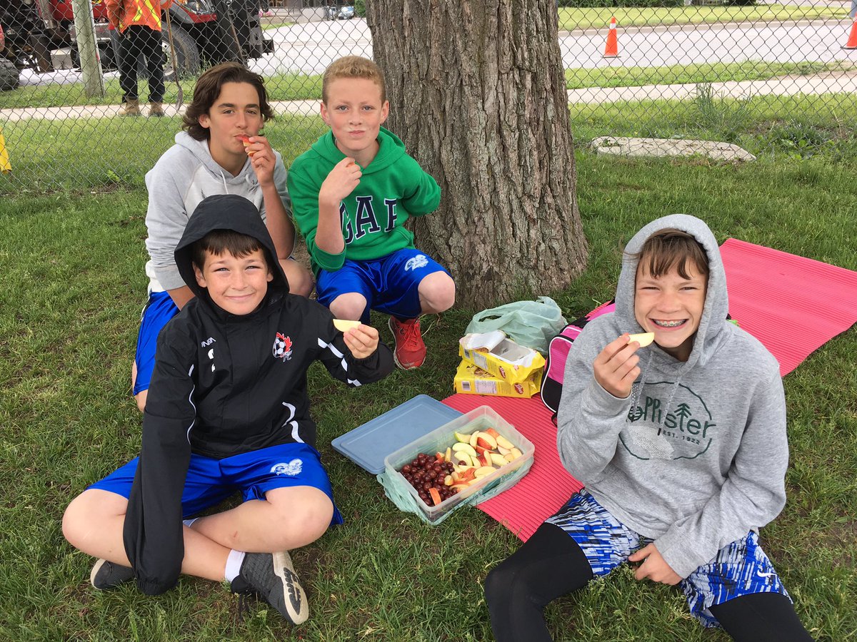 MlleCogar's tweet photo. Very chilly, but great day at county track and field. So proud of all our athletes! Congrats on a super day! 💪🏼🏆💙 https://t.co/1Qpf0gCgeO