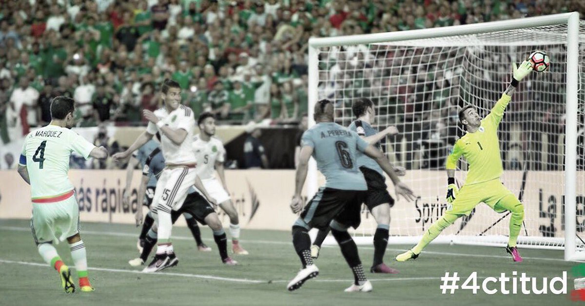RafaMarquezMX's tweet photo. Lo importante no es la situación, sino la actitud para afrontarla. ⚽✌🏼
#4ctitud #Copa100 https://t.co/gw0UHdqkML