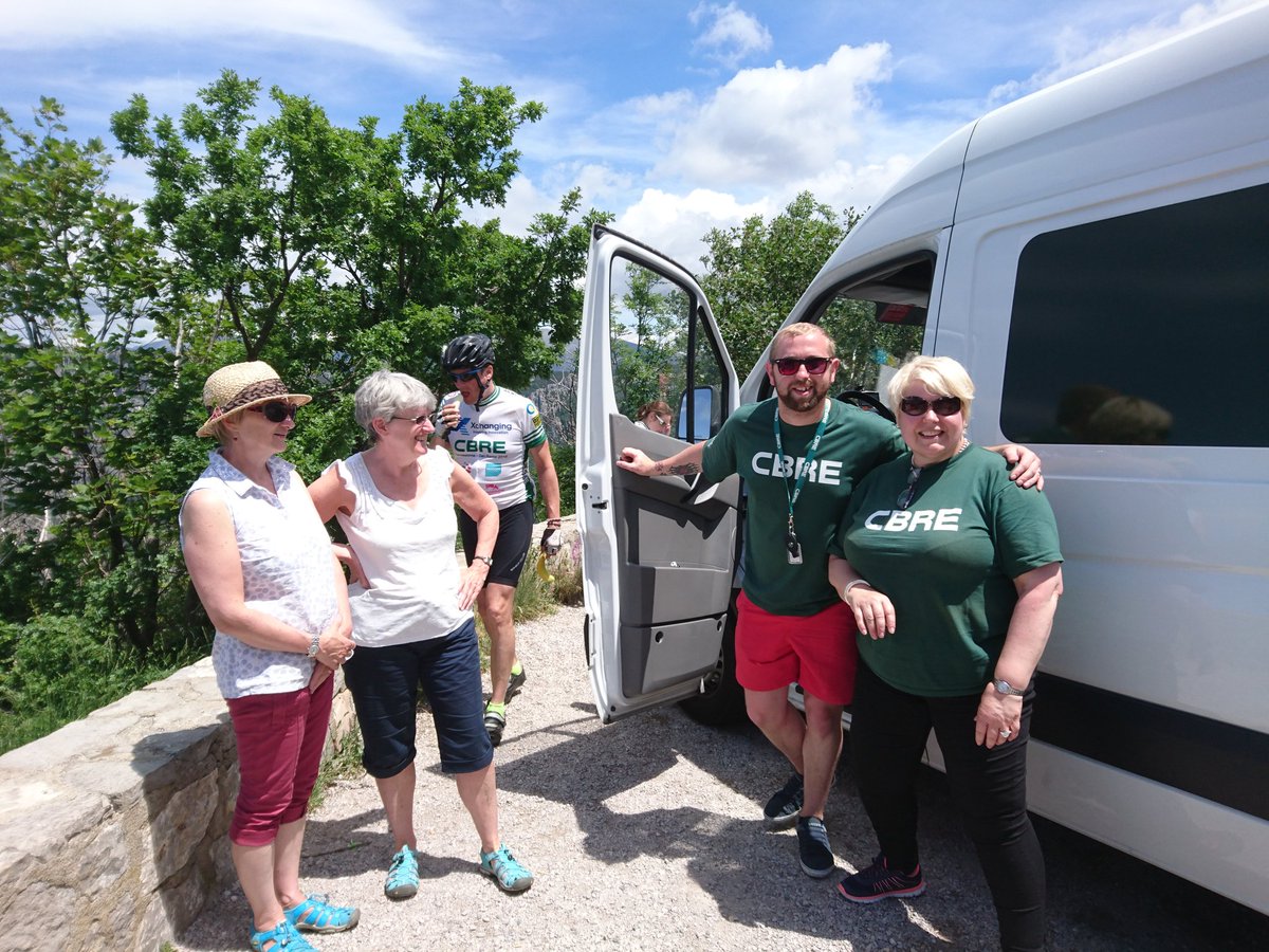 sam_f_edwards's tweet photo. The wonderful support crew on Day 4 of the @CBRE_EMEA Cycle today! Could not do it without them! #Ride2Remo https://t.co/4x2zIUQDF7