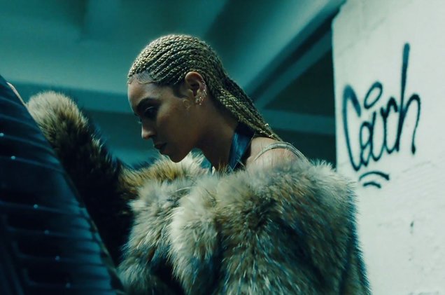 billboard's tweet photo. Beyonce sued for allegedly lifting short film to create "Lemonade" trailer https://t.co/P8VPgvNN4G https://t.co/Iyvb9gxv28