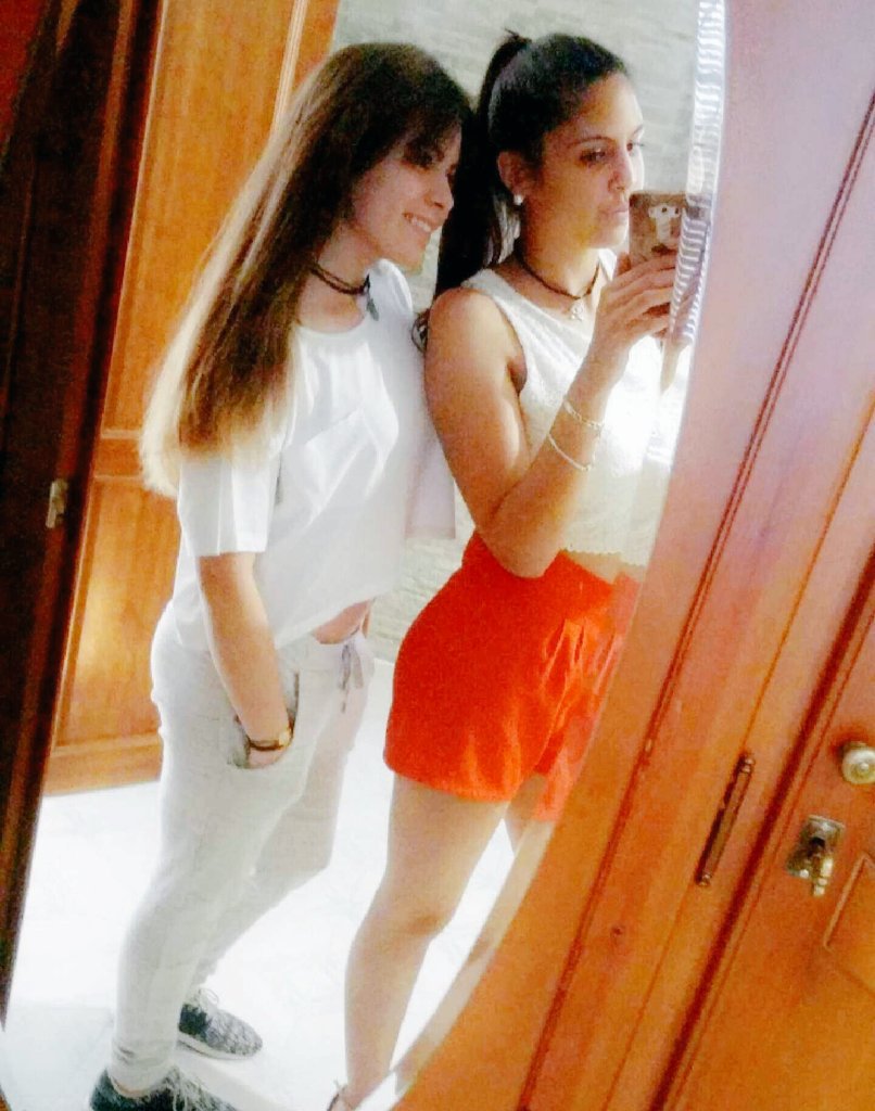 SRB_99's tweet photo. ¡Una parte de mi, sin ti nada! Las soles mandan👉👭💁💅❤ https://t.co/MbKt6xaJ0q