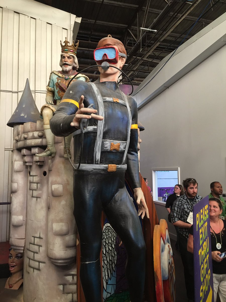HyTech1990's tweet photo. @LabMan2016 mardi grad world trip. #LabMan2016 https://t.co/wgEcRgsjT5