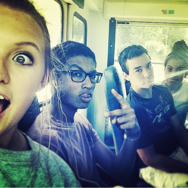 maya_houser's tweet image. happy bday neighbor 💘💘
I hope you got that dub today😛 &amp;amp; enjoy these pictures 😉 #bus414 @_carlithompson