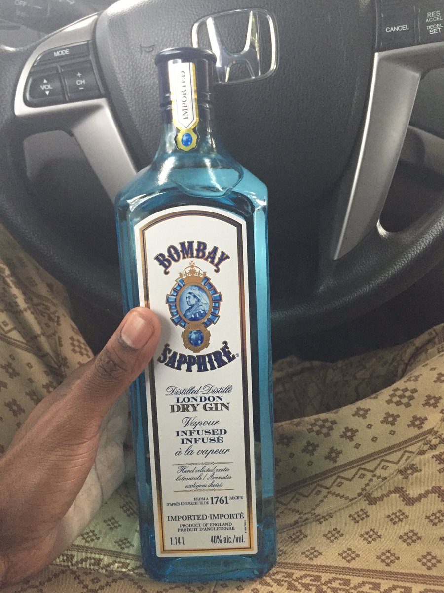 CdoTheCapo's tweet image. On My @wizkhalifa shit tonight #BombaySippin