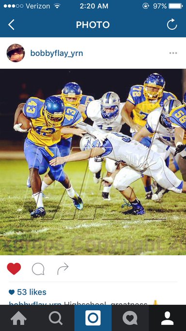 When is del campo gonna have  another 1,500 rushing yard 21 TDs running back  😪😴 https://t.co/Hq3pfZ<a href="/tag/mondaymotivation"class="tags"><span>#mondaymotivation</span></a><a href="/tag/blessup"class="tags"><span>#blessup</span></a>