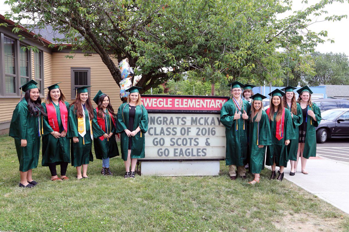 salemkeizer's tweet photo. McKay HS seniors returned to their old school to put on parade for current Swegle Elementary students @scotsmandaily https://t.co/4K613JhDfZ