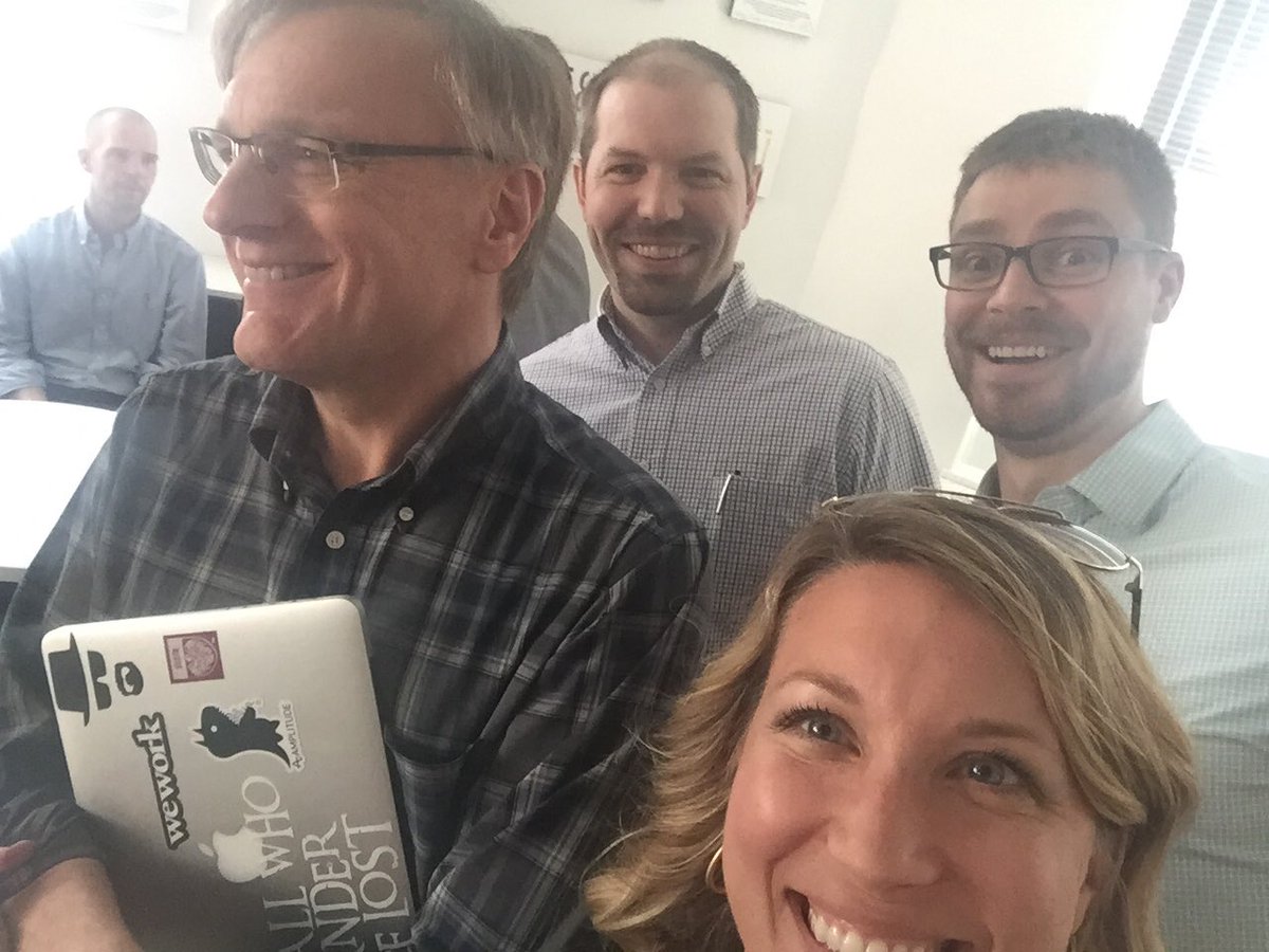 HeatherTreib's tweet photo. #MyHcob here at 1871 Chicago Hyde Park Angels event with @BarcleyJohnson @gabepetro @Ksaari17 https://t.co/YPlzKMlJl4