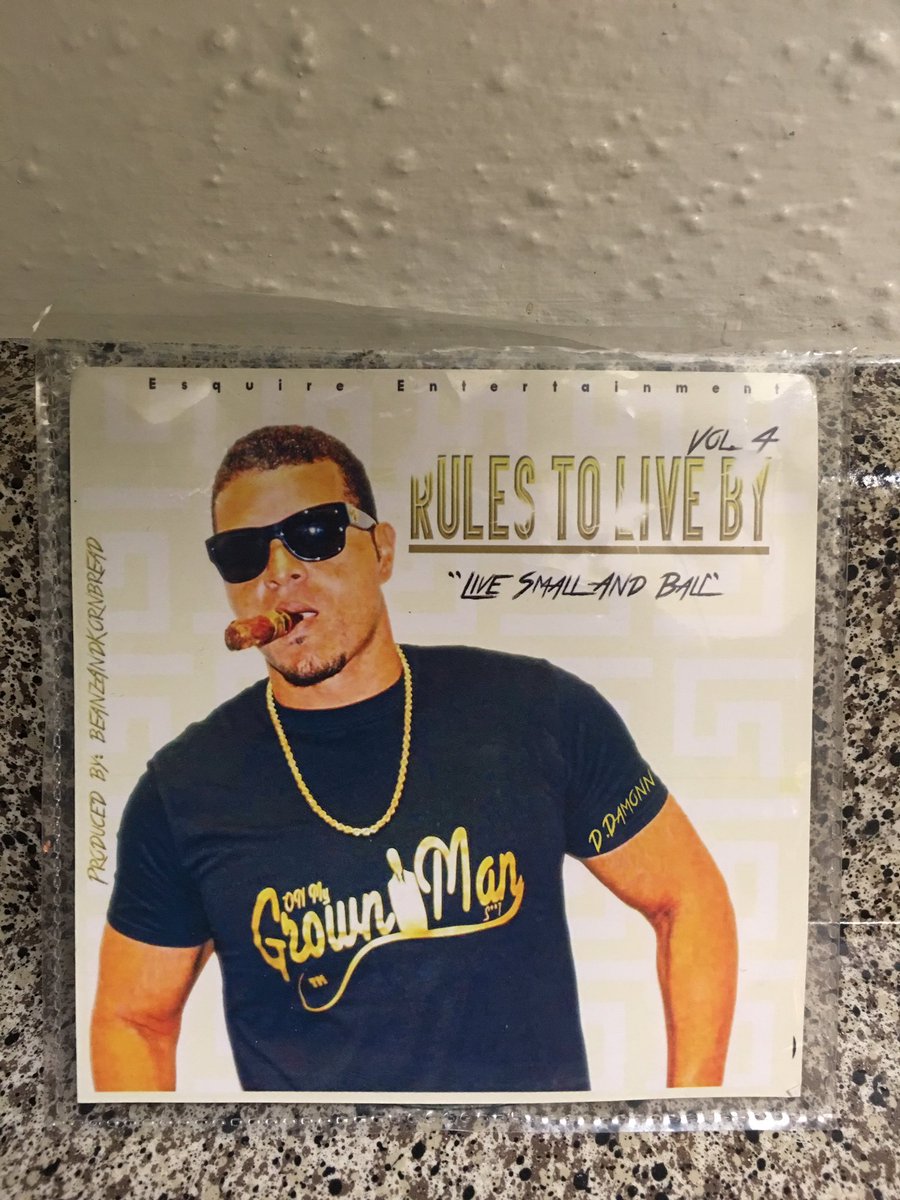 CEO4SHO's tweet photo. This CD was handed to me at the Free Press Summer Fest. Eerie similarities to @blakegriffin32. Lol. #FPSF #fpsf2016 https://t.co/JfDGa0zV4b