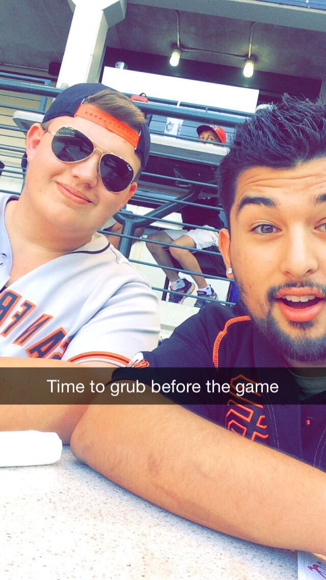 MikeBaliel55's tweet photo. #NationalBestFriendsDay @D_Tarvin72 https://t.co/2SEmz5uy7J