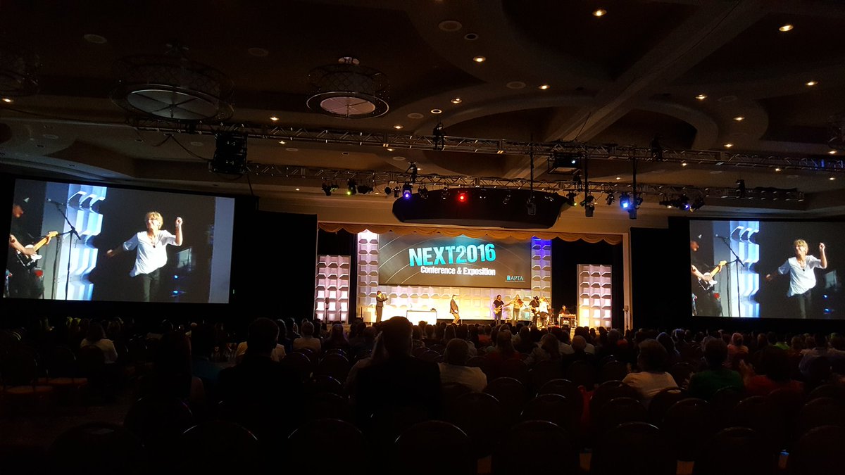 ScottNewton17's tweet photo. Excitement starting!opening ceremonies NEXT https://t.co/qvi0v1oj4j