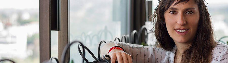 Conoce a Debbie Dychter, sommelier de té de @zomateaco buff.ly/1YdFbzO