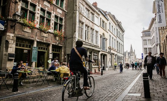 Kidventurous's tweet photo. Competitours: A Unique Way to Experience Europe as a Family https://t.co/hZ24JEVyEE #familytravel #travel https://t.co/ftkmGSES7M