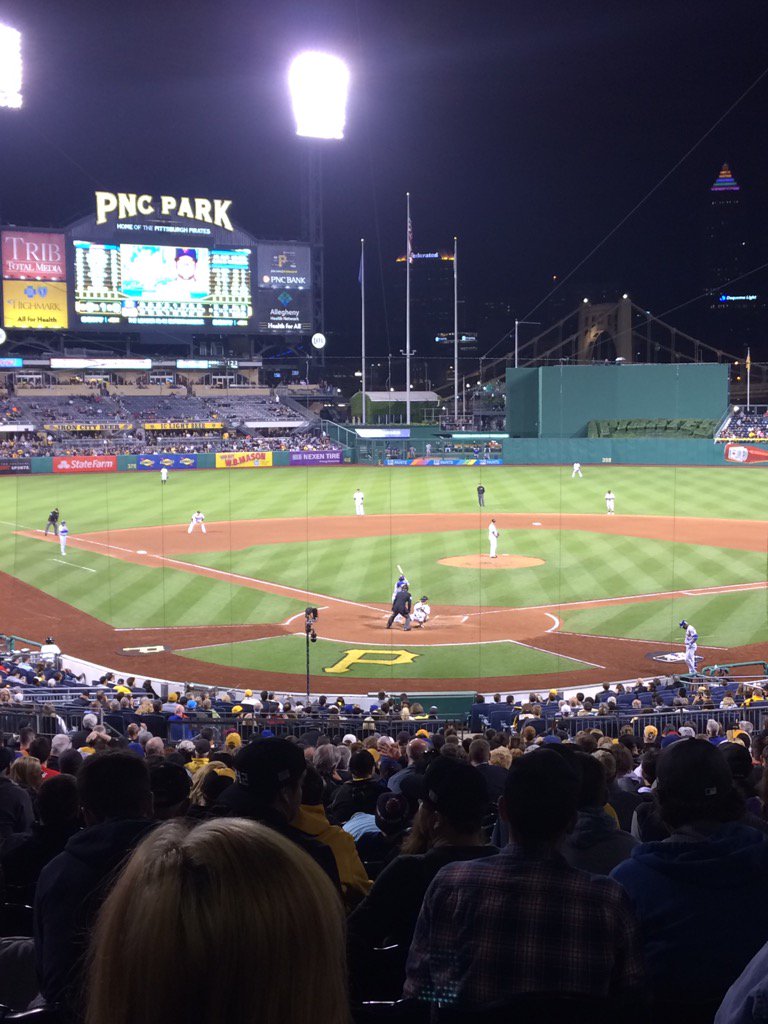 Top of 9th. Tied 5-5!  Good sports town Pittsburgh is!  #StanleyCupFinal tomorrow.