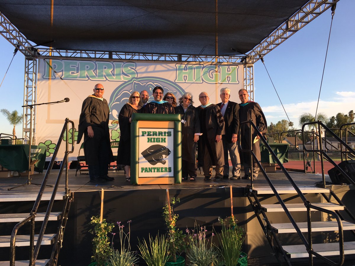 PerrisHigh's tweet photo. Thanks to our Dignitaries and Administrative staff for supporting our students, teachers and staff. #phs2016 https://t.co/evBlQbTEIC