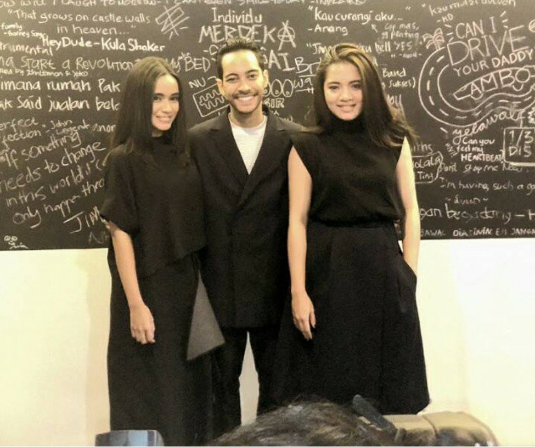 lpd24gas's tweet photo. Tepat 1 tahun yg lalu, Album Stronger release. @gamal1990 @TapiheruAudrey @AbigailCantika @GAC_music #GACstronger https://t.co/6vQTWcS8uq