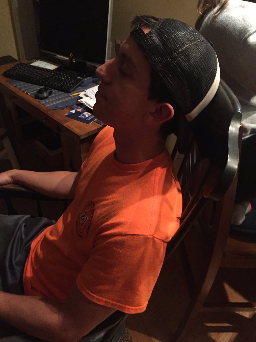 istonyawake's tweet photo. Yeah just resting https://t.co/oKrnbZ0AM6