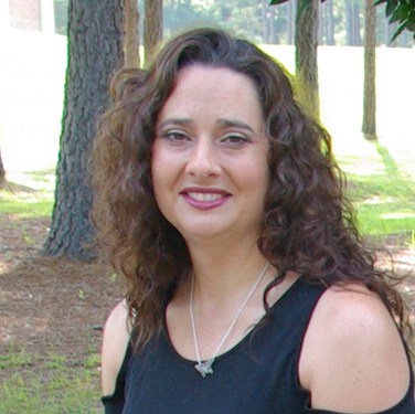 EdgyChristFict's tweet photo. Helena Kamerra: Birds of Passage Author Interview https://t.co/nY73Lb2POo https://t.co/PhTNRg18Pe