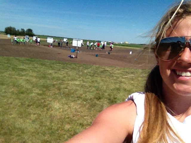 MorganHeidecker's tweet photo. So happy to have been a part of the #foodfarm at @MonsantoCo in Saskatoon, alongside @aitcsk today! https://t.co/jljdDPoBTo