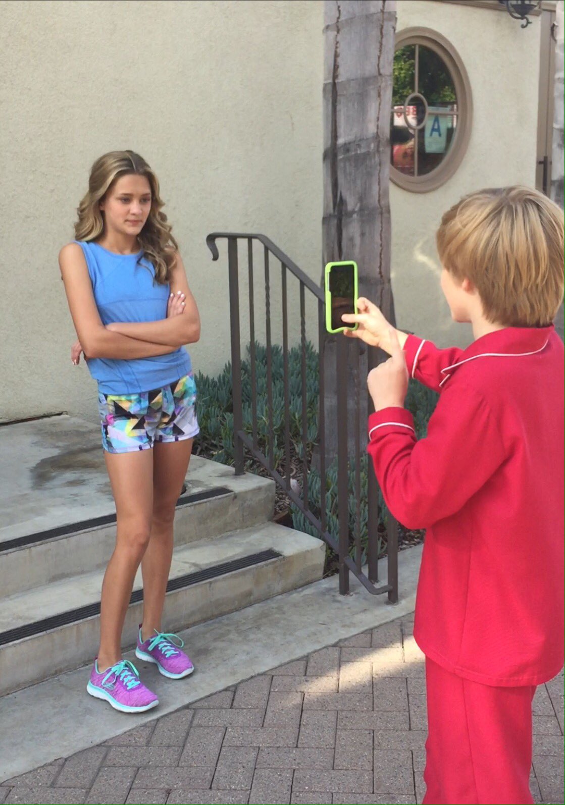 Lizzy Greene On Twitter Making A Musically On The Set Today With 