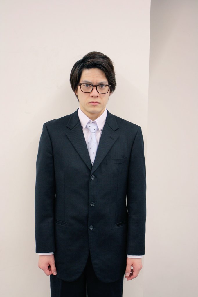 『Dream Box』キャラクター紹介！
第10弾！
山崎感音～父・近藤
仕事は真剣に働き、根が真面目な父。あるきっかけを気に、姫との言い合いになるが…

演劇経験が豊富な、山崎の熟練な演技を見にきてください！お待ちしております